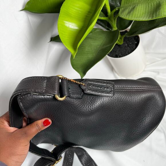 COACH 4907 Sonoma Pebbled Bucket Bag - Picture 9 of 12